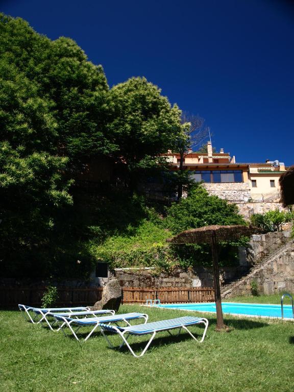 Apartamentos Rurales El Solitario Banos De Montemayor Bagian luar foto