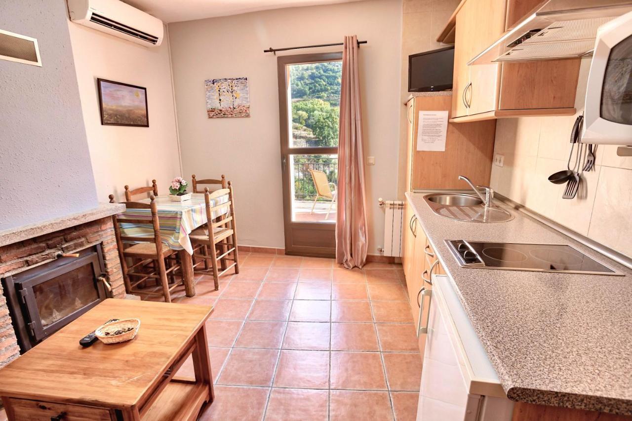 Apartamentos Rurales El Solitario Banos De Montemayor Bagian luar foto