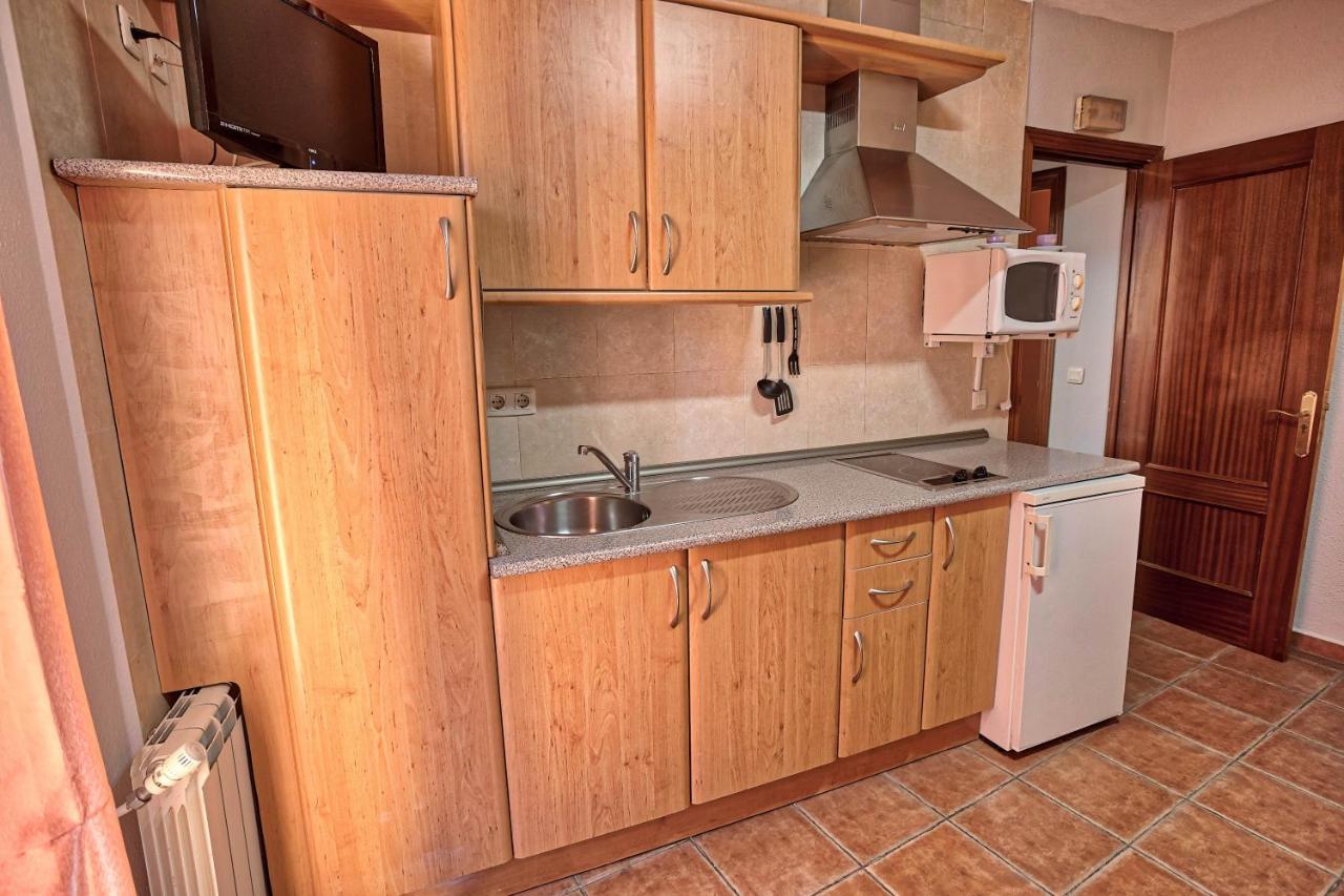 Apartamentos Rurales El Solitario Banos De Montemayor Bagian luar foto